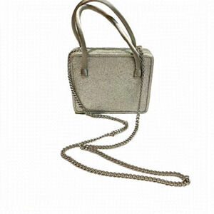 Silver Purse With Chain Strap 🌻